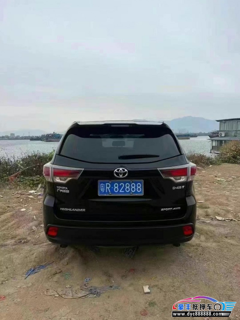 16年丰田汉兰达轿车抵押车出售