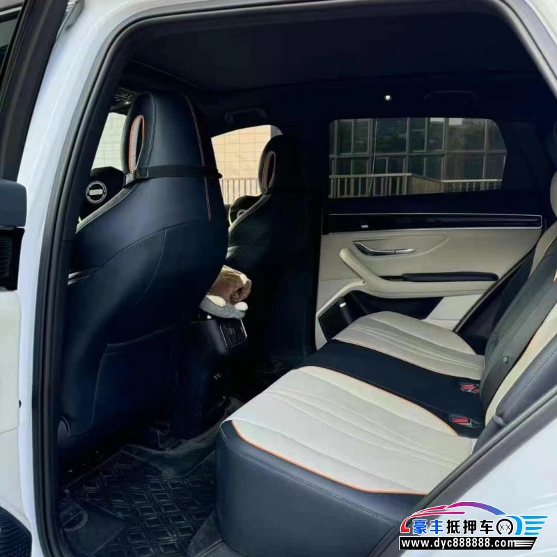 22年比亚迪宋轿车抵押车出售