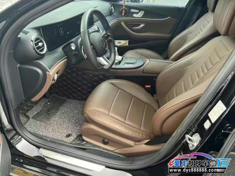 22年奔驰E轿车抵押车出售