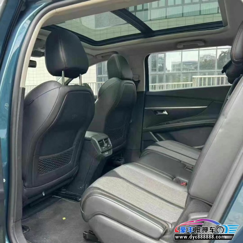 19年标致5008轿车抵押车出售