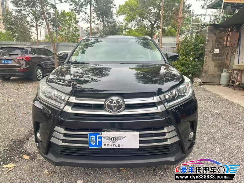 23年丰田汉兰达轿车抵押车出售