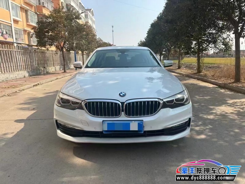 17年宝马5系轿车抵押车出售