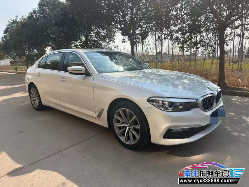 17年宝马5系轿车抵押车出售