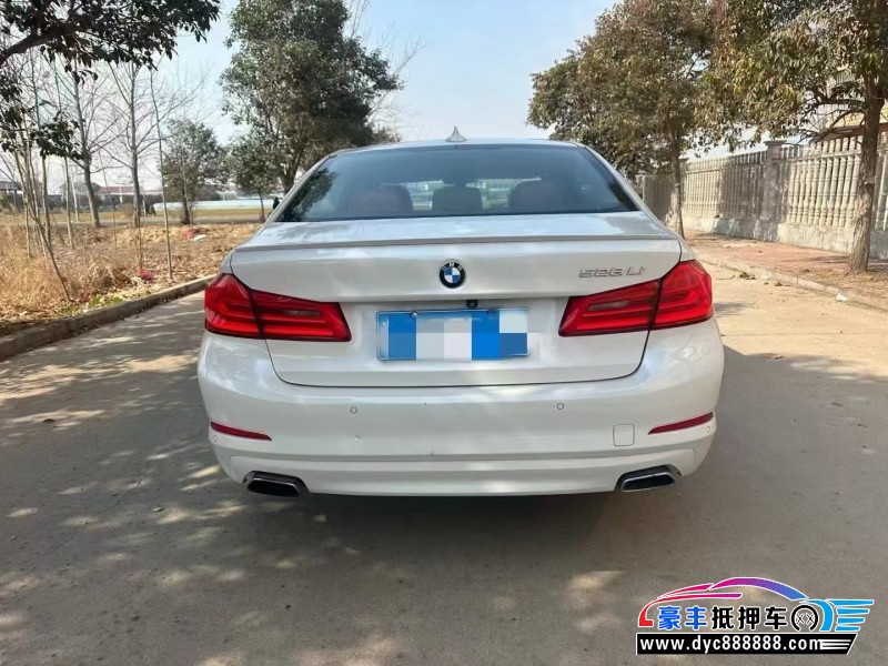 17年宝马5系轿车抵押车出售