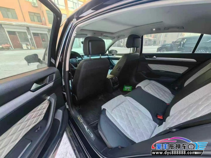 23年大众迈腾轿车抵押车出售