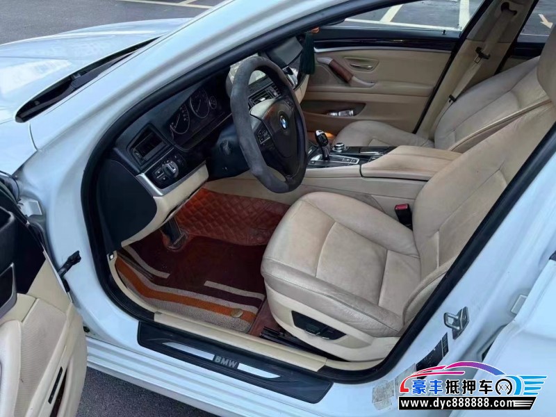 11年宝马5系轿车抵押车出售