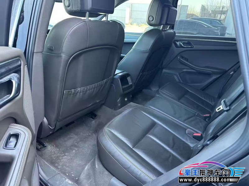 16年保时捷Macan迈凯轿车抵押车出售