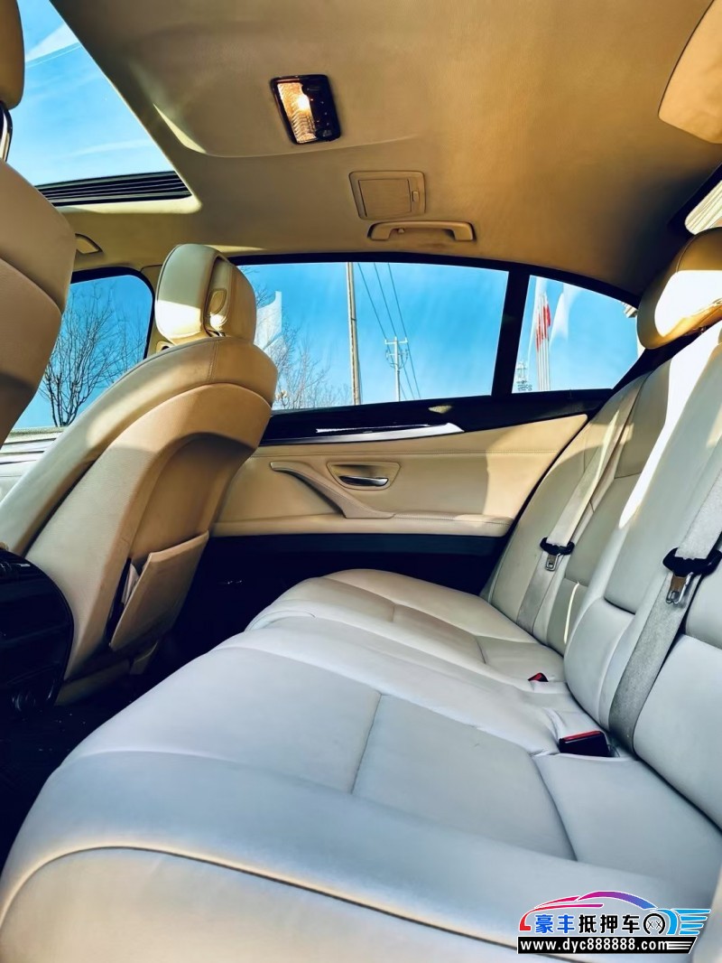 12年宝马5系轿车抵押车出售