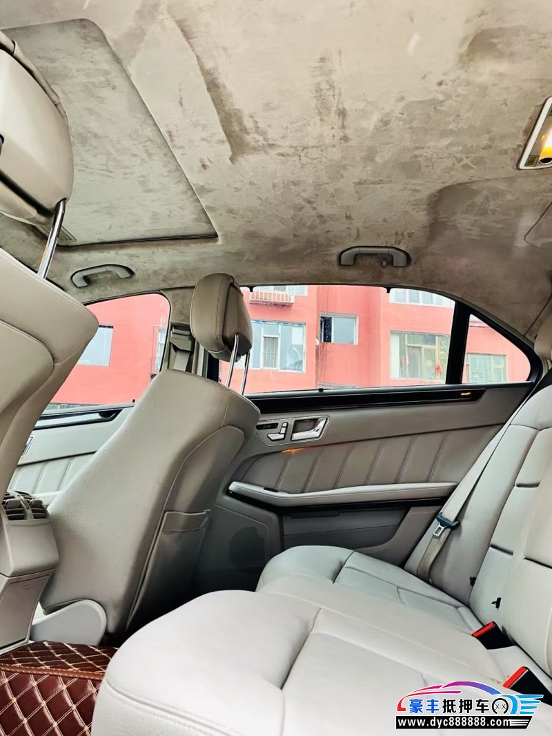 12年奔驰E轿车抵押车出售