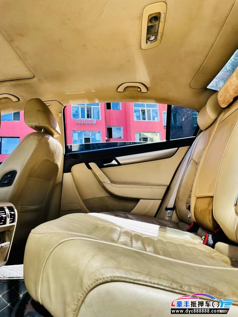 13年大众迈腾轿车抵押车出售