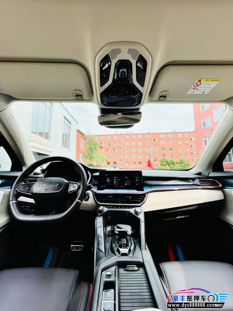 22年领克06轿车抵押车出售