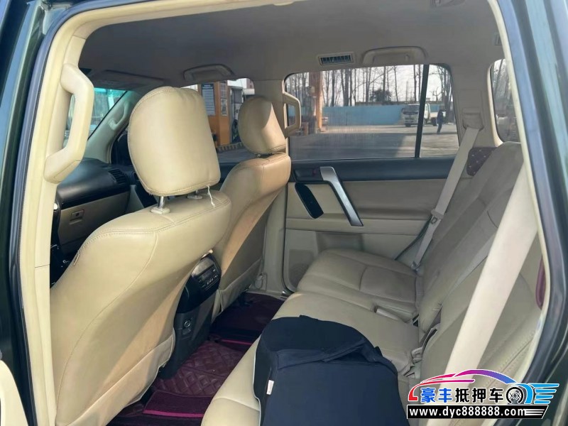 16年丰田普拉多（霸道）轿车抵押车出售