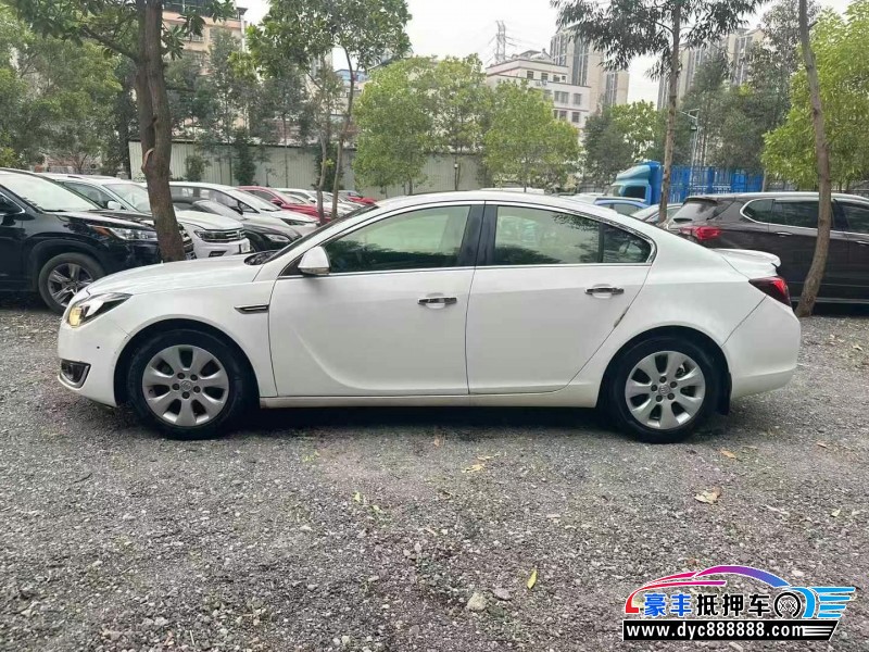 14年别克君威轿车抵押车出售