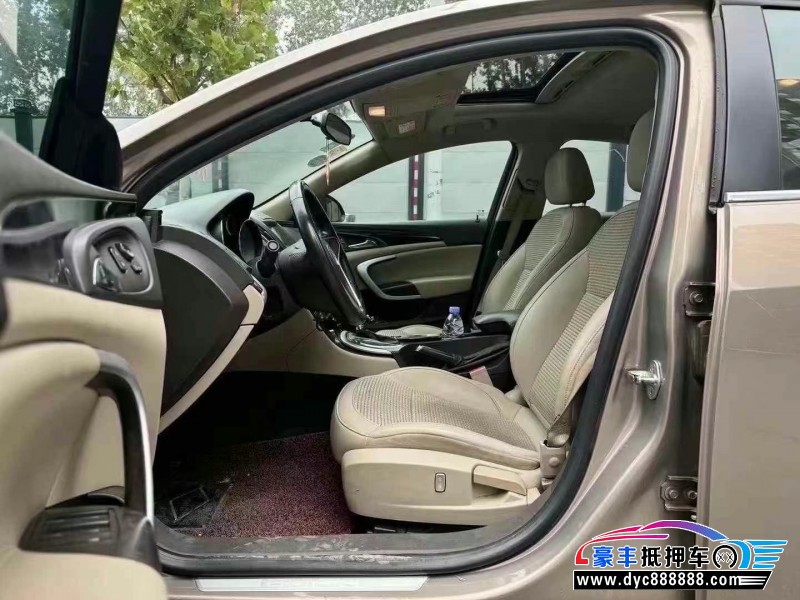 15年别克君威轿车抵押车出售