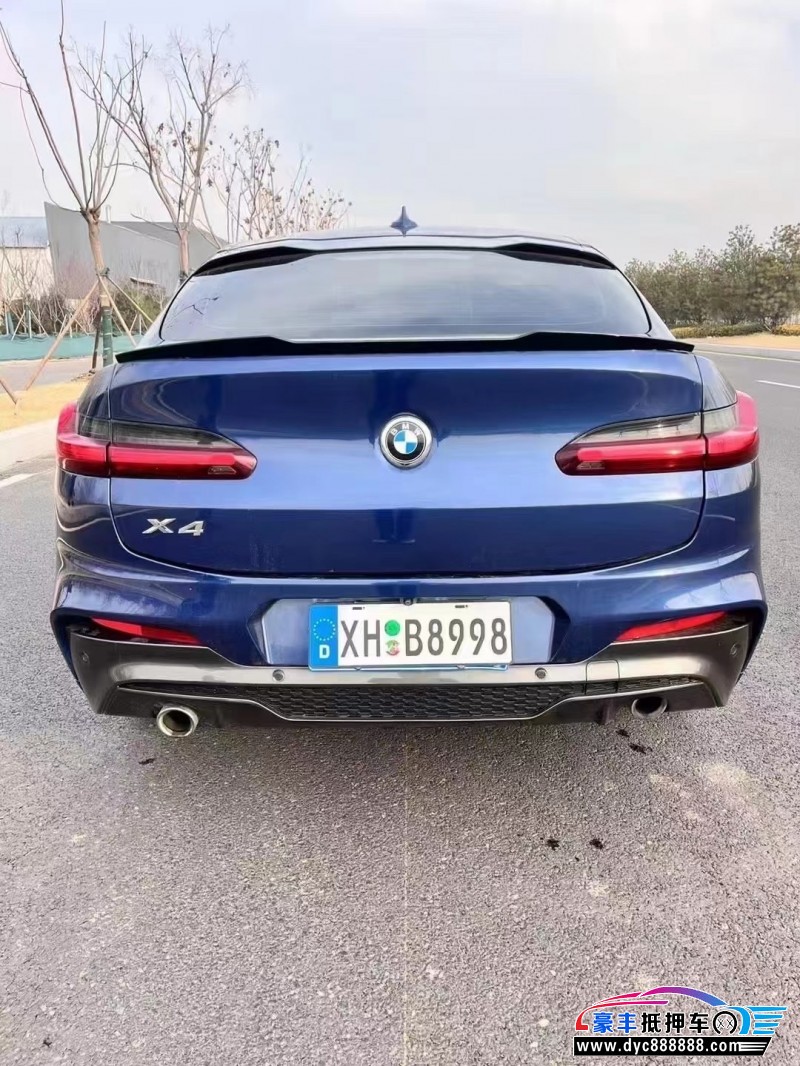 19年宝马X4轿车抵押车出售