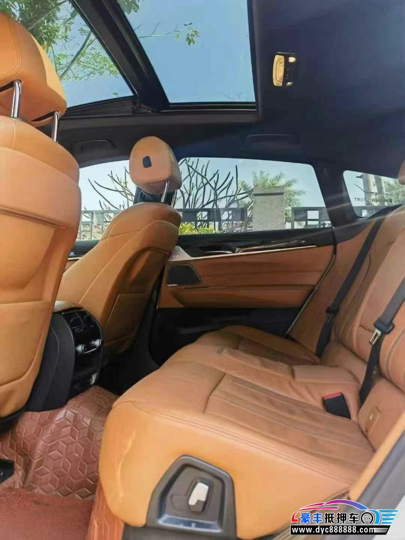 20年宝马6系GT轿车抵押车出售