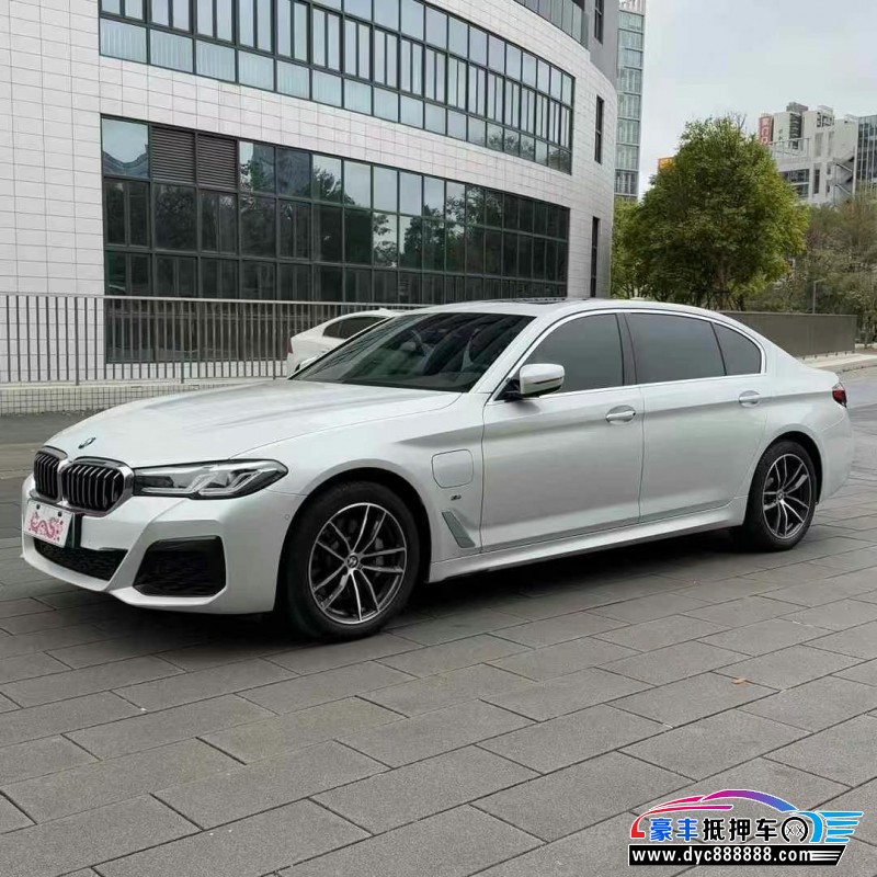 21年宝马5系轿车抵押车出售