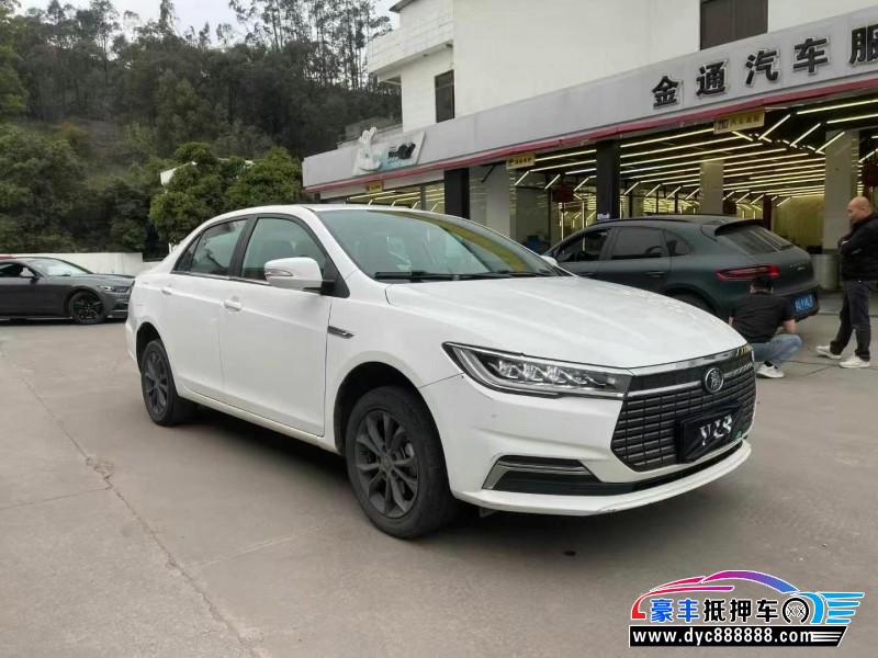 23年比亚迪秦轿车抵押车出售