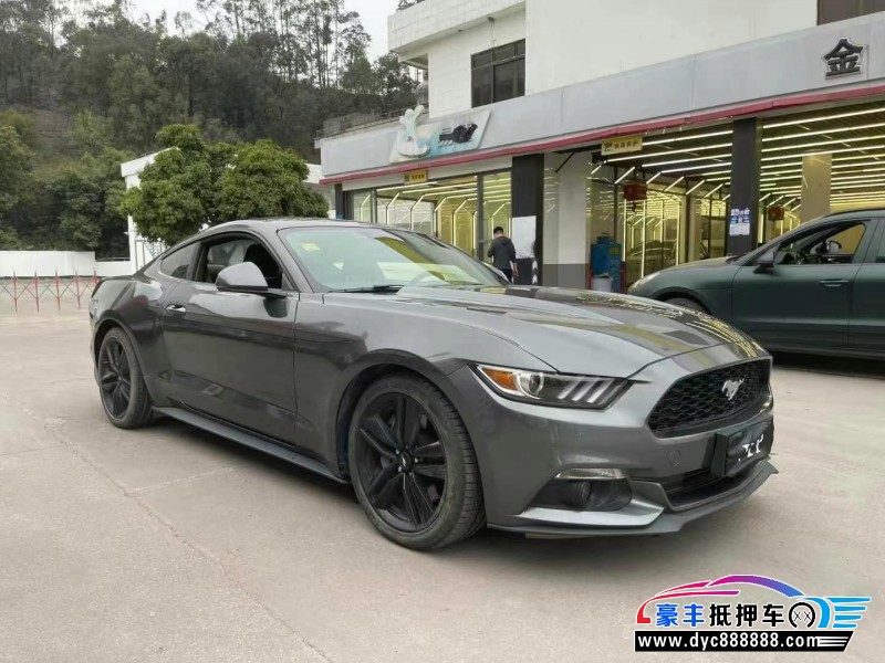 17年福特野马轿车抵押车出售