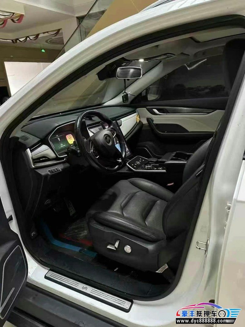 20年威马汽车ex5轿车抵押车出售