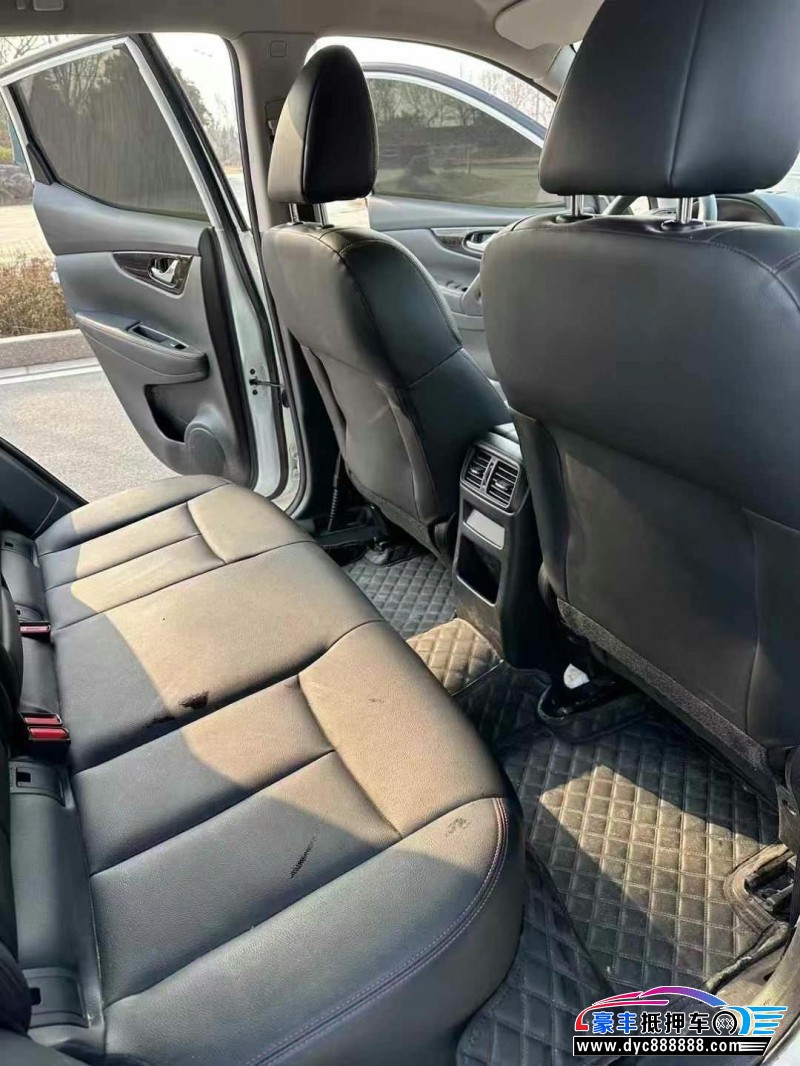 22年日产逍客SUV抵押车出售