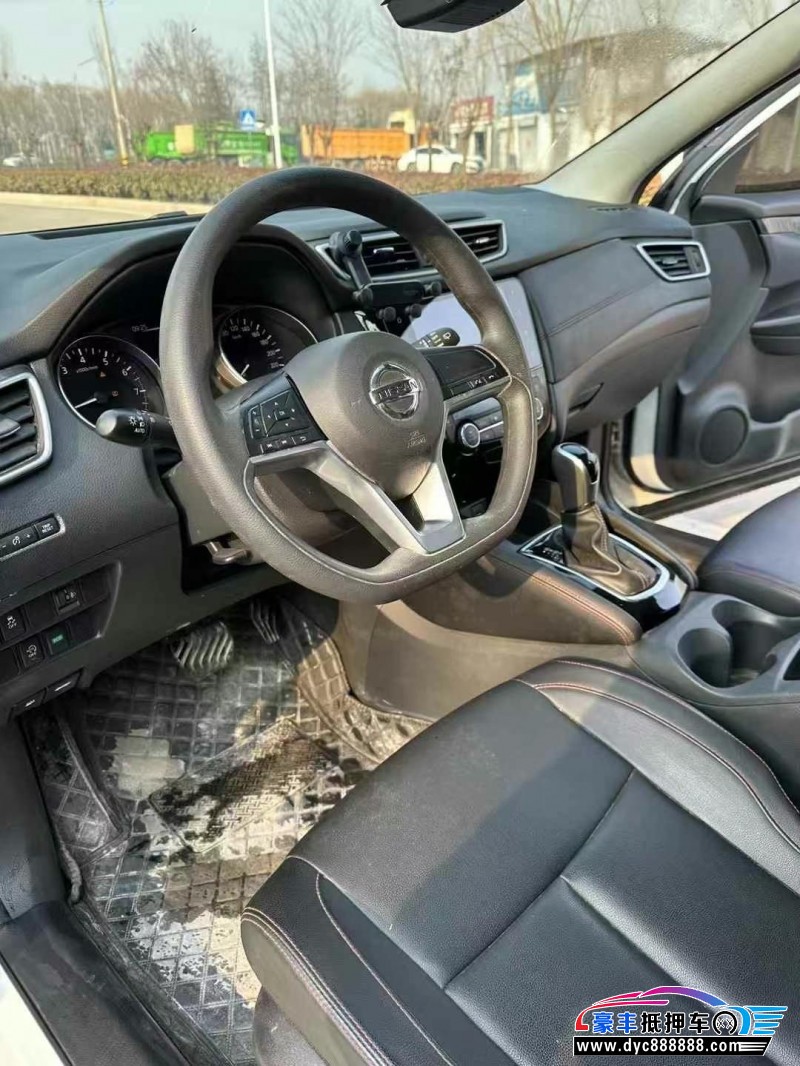 22年日产逍客SUV抵押车出售