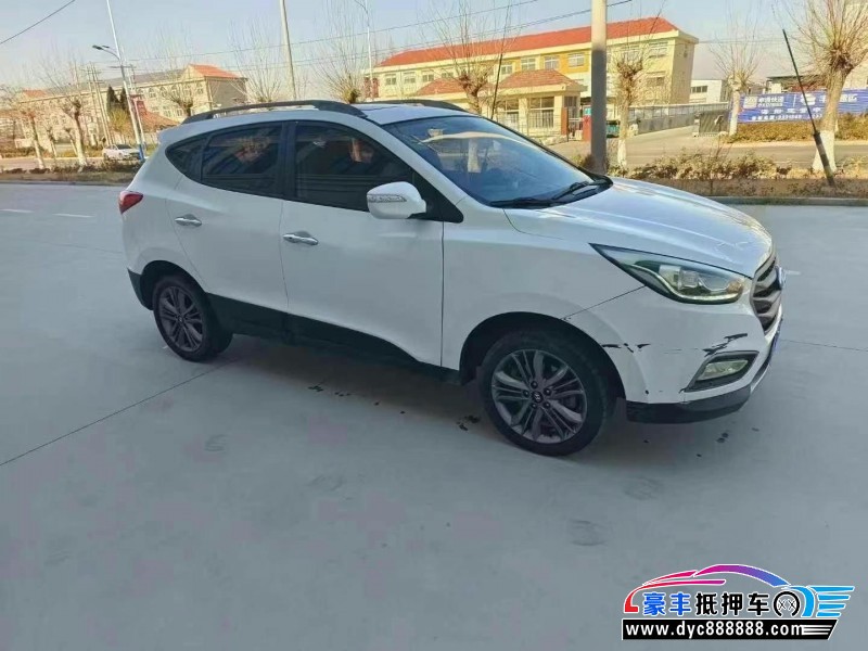 14年现代ix35SUV抵押车出售