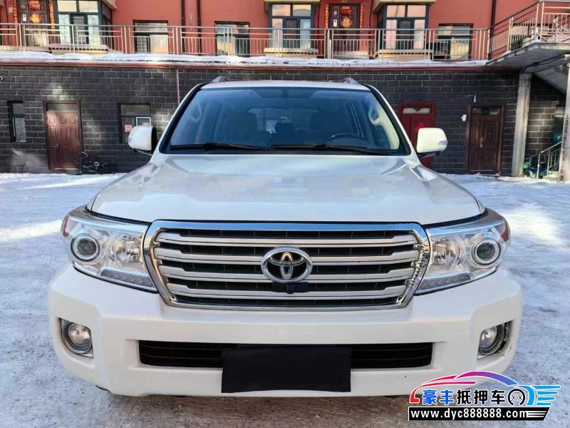 16年丰田兰德酷路泽（陆巡）轿车抵押车出售