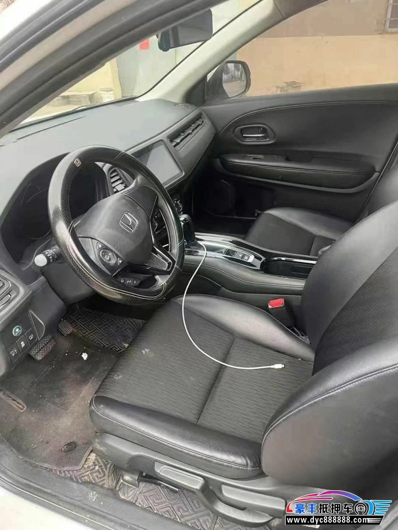 22年本田缤智轿车抵押车出售