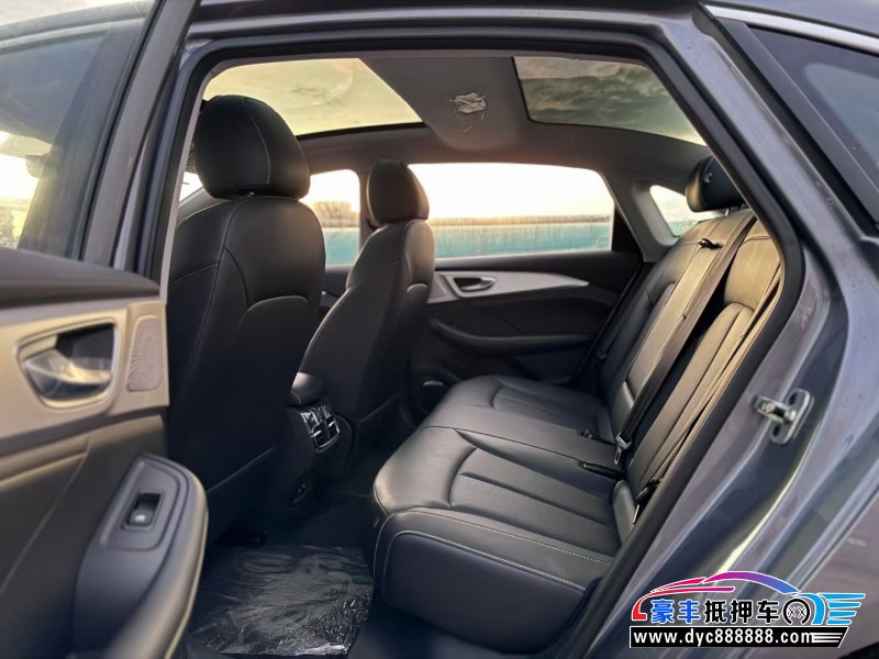 24年荣威i6轿车抵押车出售