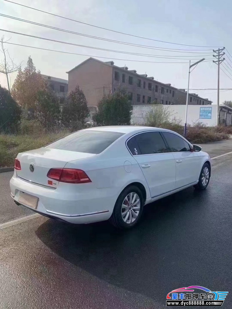 14年大众迈腾轿车抵押车出售