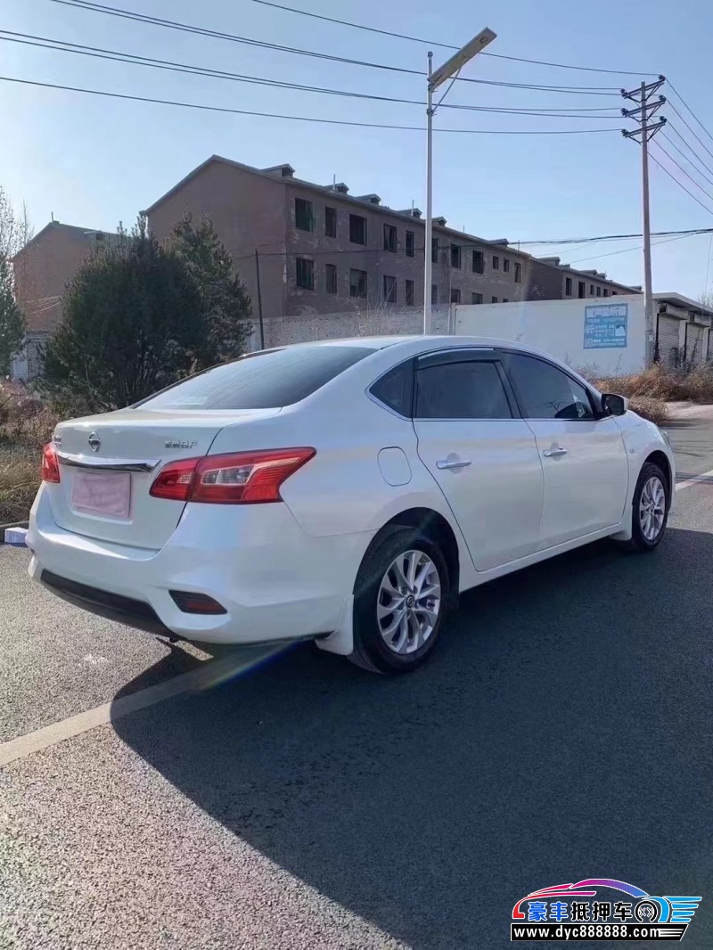 22年日产轩逸轿车抵押车出售