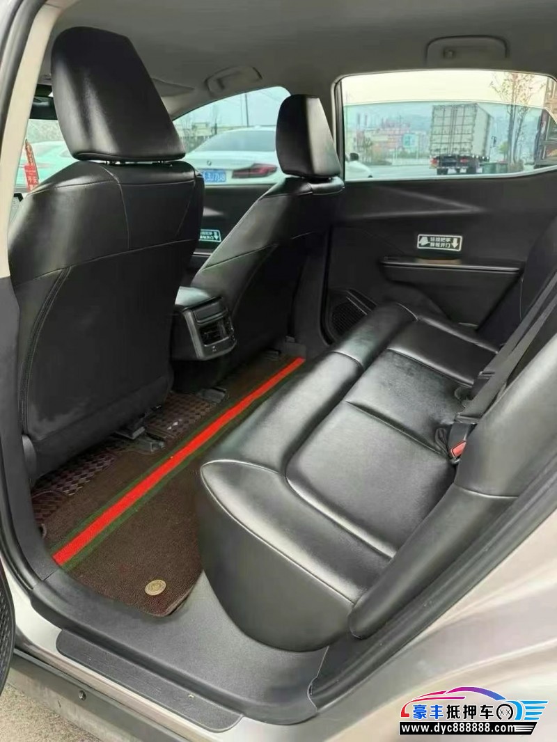 23年丰田BZ3轿车抵押车出售