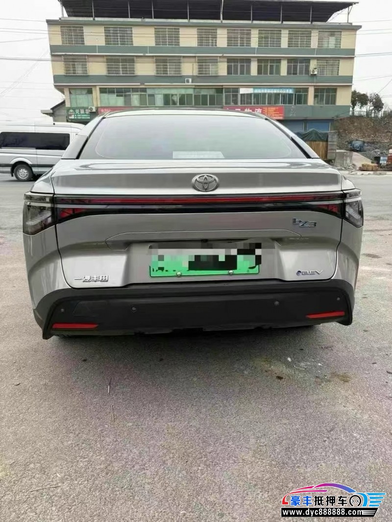 23年丰田BZ3轿车抵押车出售