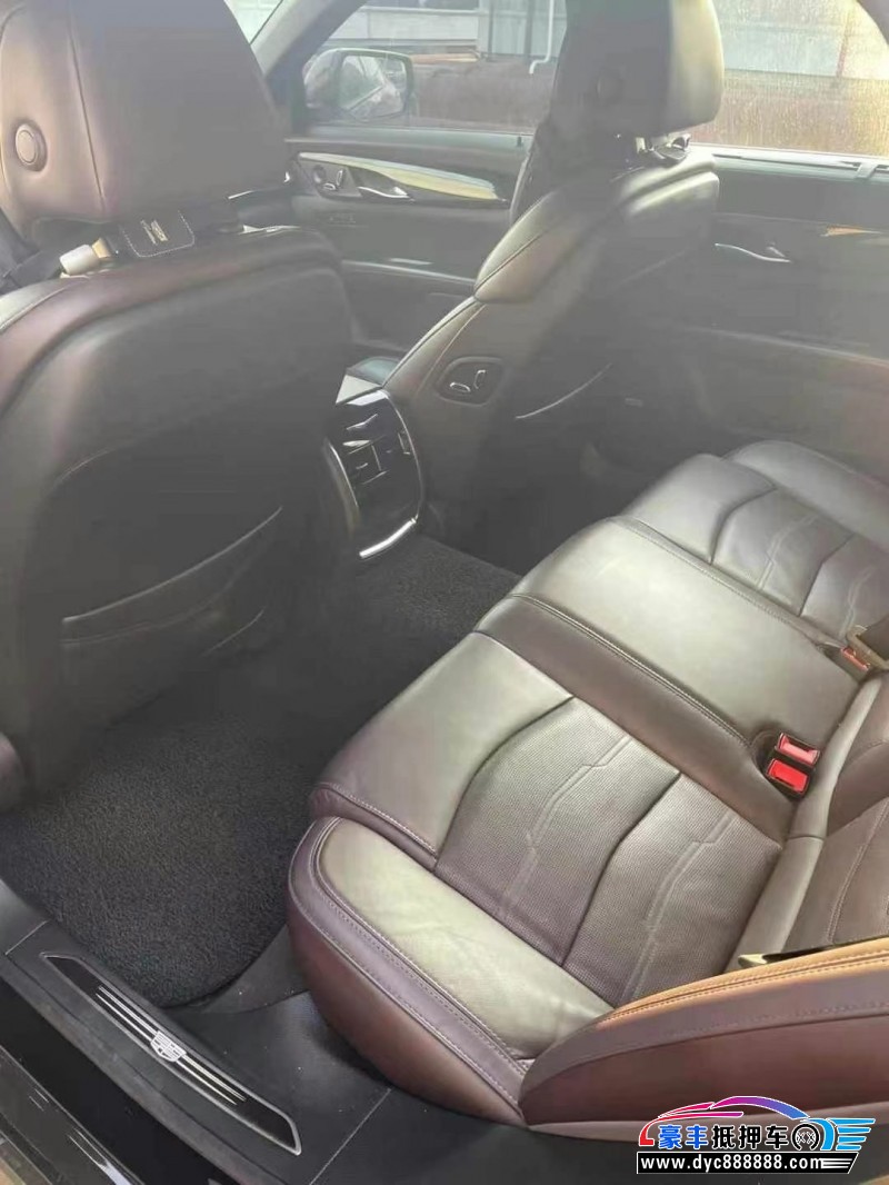 22年凯迪拉克CT6轿车抵押车出售