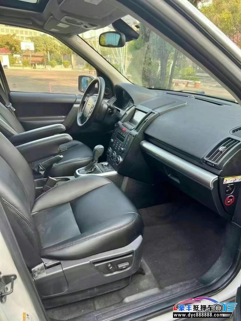 10年路虎神行者2轿车抵押车出售