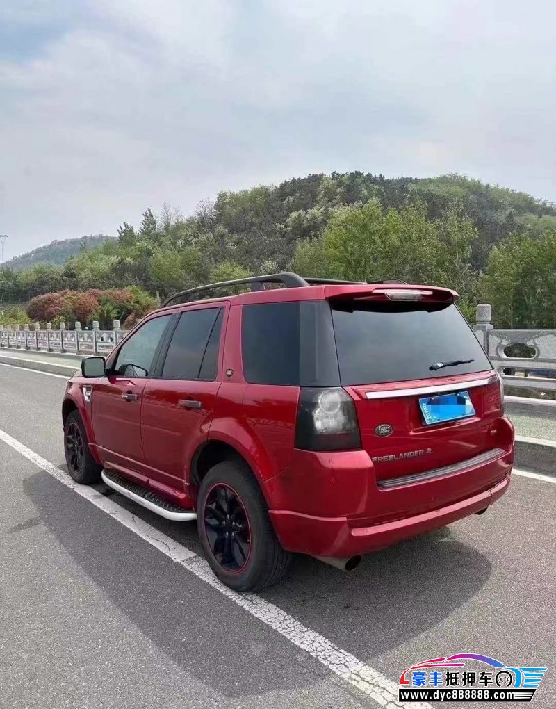 12年路虎神行者2轿车抵押车出售