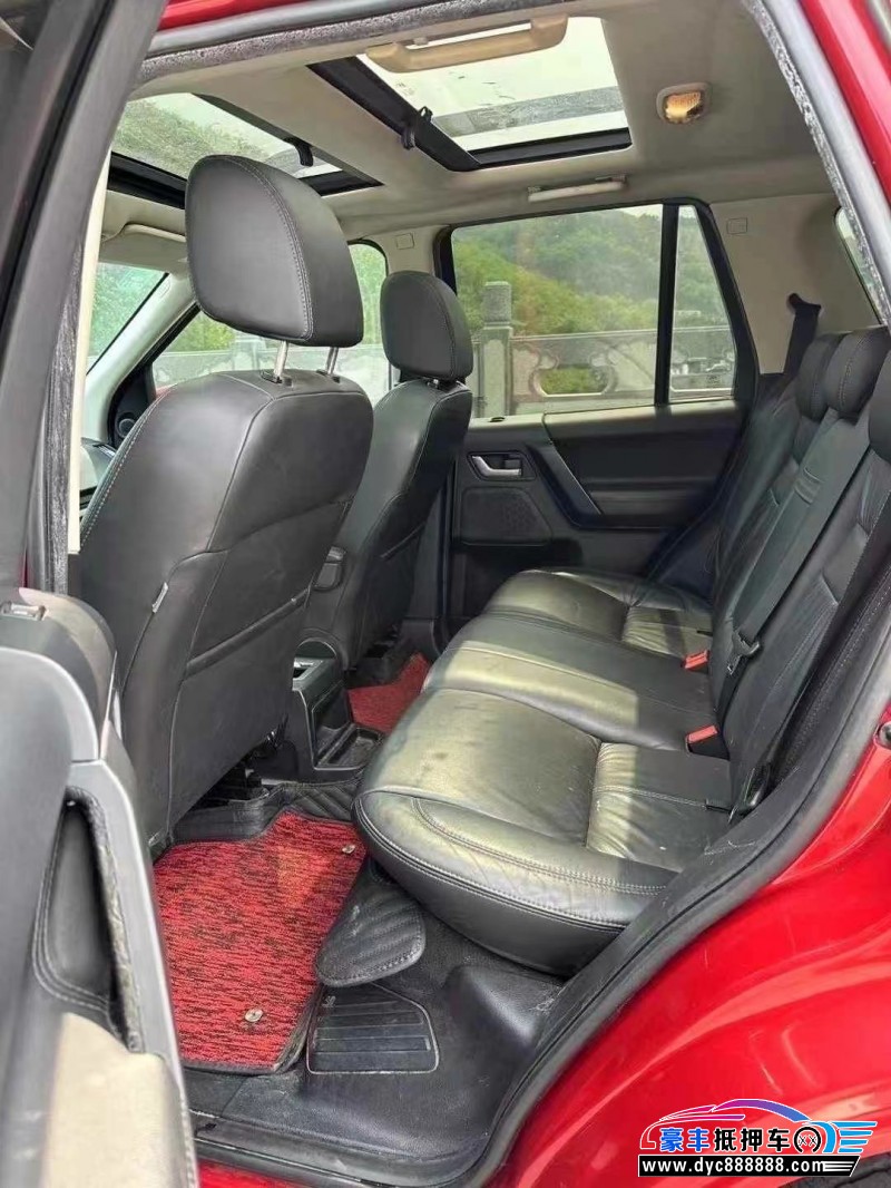 12年路虎神行者2轿车抵押车出售