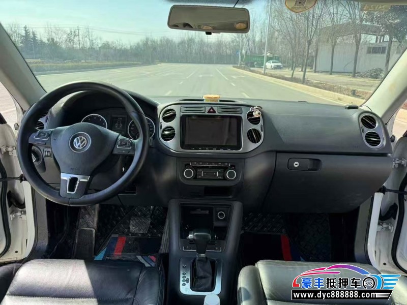 11年大众途观轿车抵押车出售