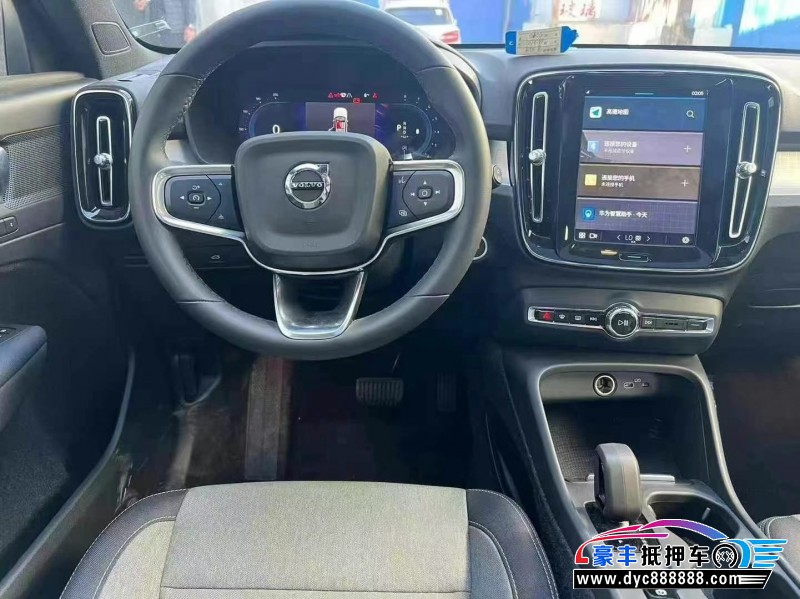 24年沃尔沃XC40轿车抵押车出售