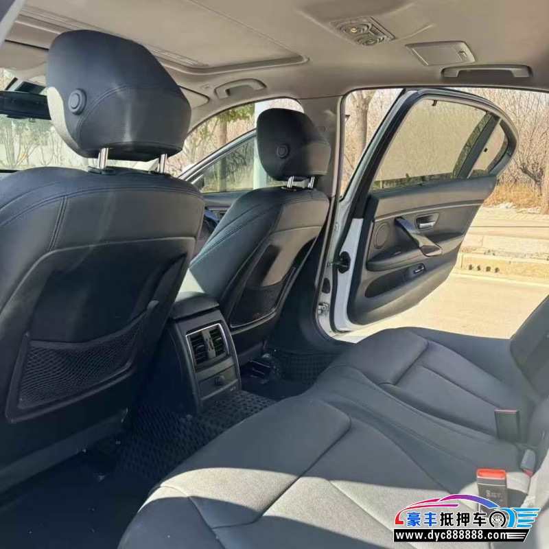 18年宝马3系轿车抵押车出售