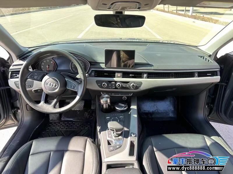 19年奥迪A4L轿车抵押车出售