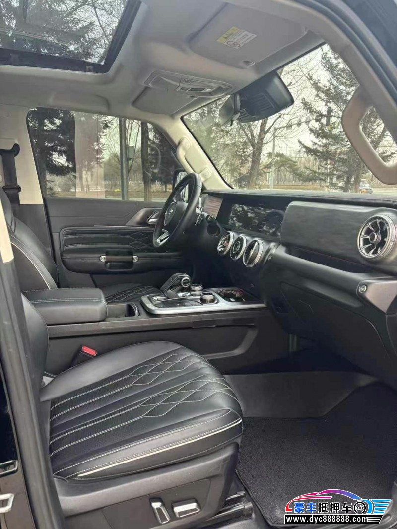 21年WEY坦克300轿车抵押车出售