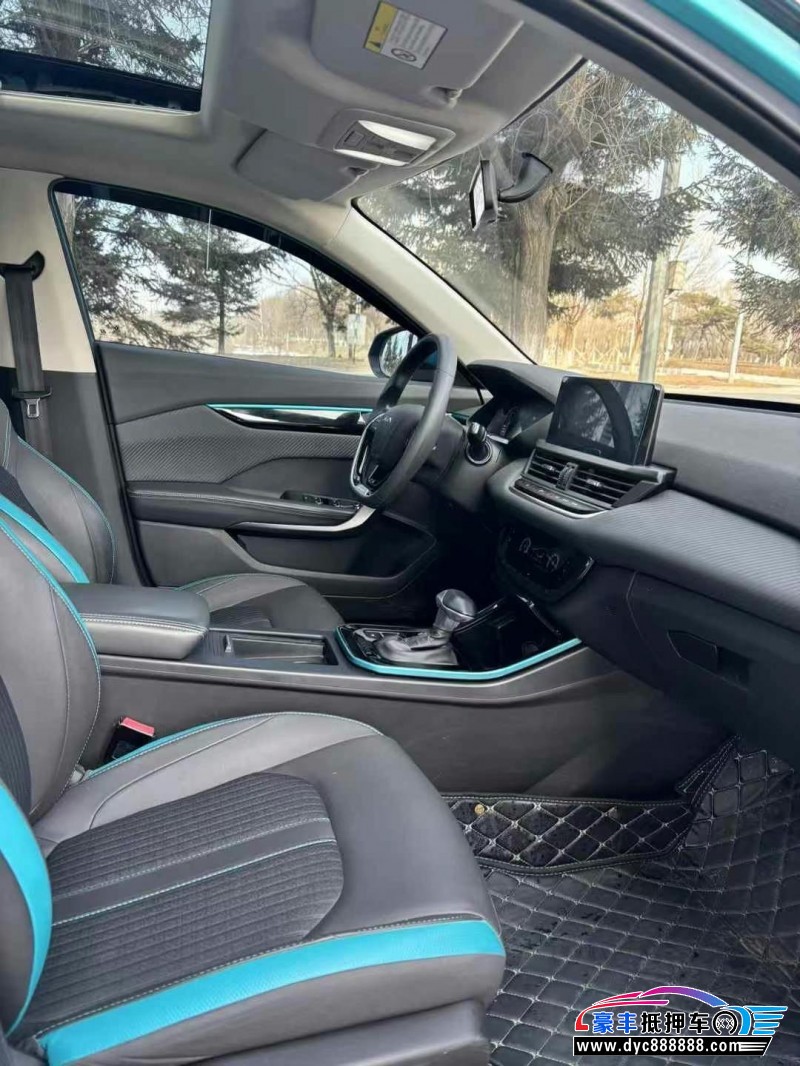 21年东风风神奕炫轿车抵押车出售