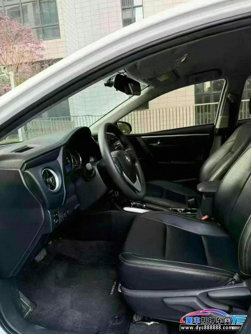 19年丰田卡罗拉轿车抵押车出售