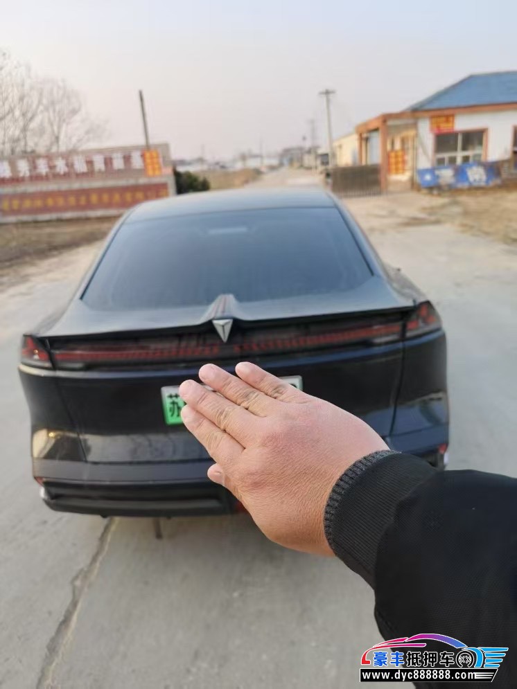 23年长安深蓝SL03轿车抵押车出售