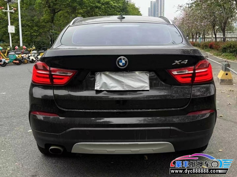 15年宝马X4轿车抵押车出售