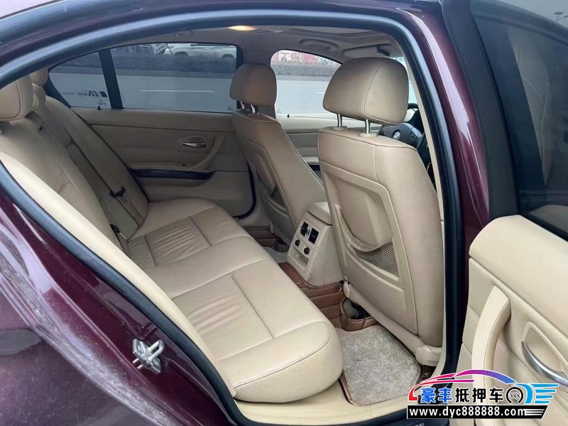 10年宝马3系轿车抵押车出售