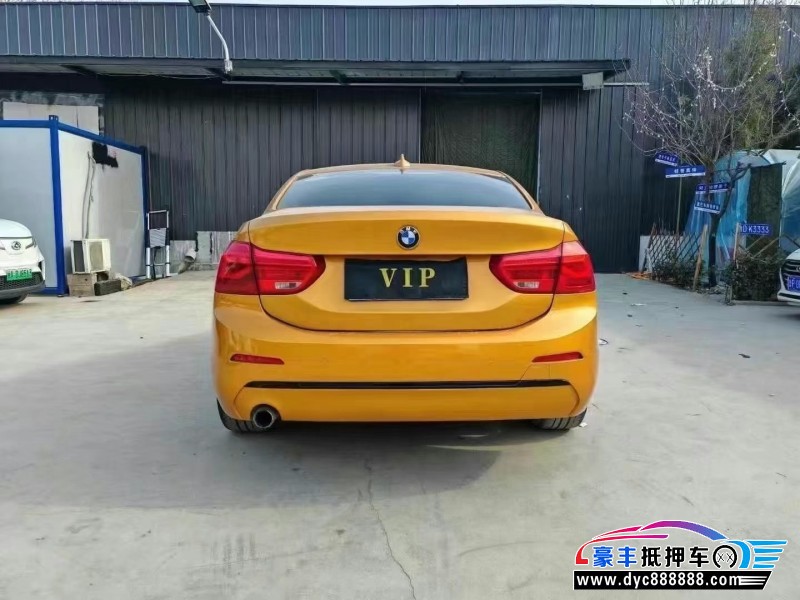 17年宝马1系轿车抵押车出售