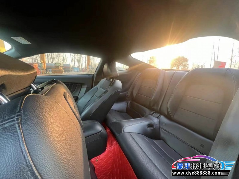 21年福特野马轿车抵押车出售